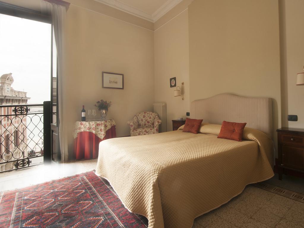Alla Marina Bed And Breakfast Trapani Cameră foto